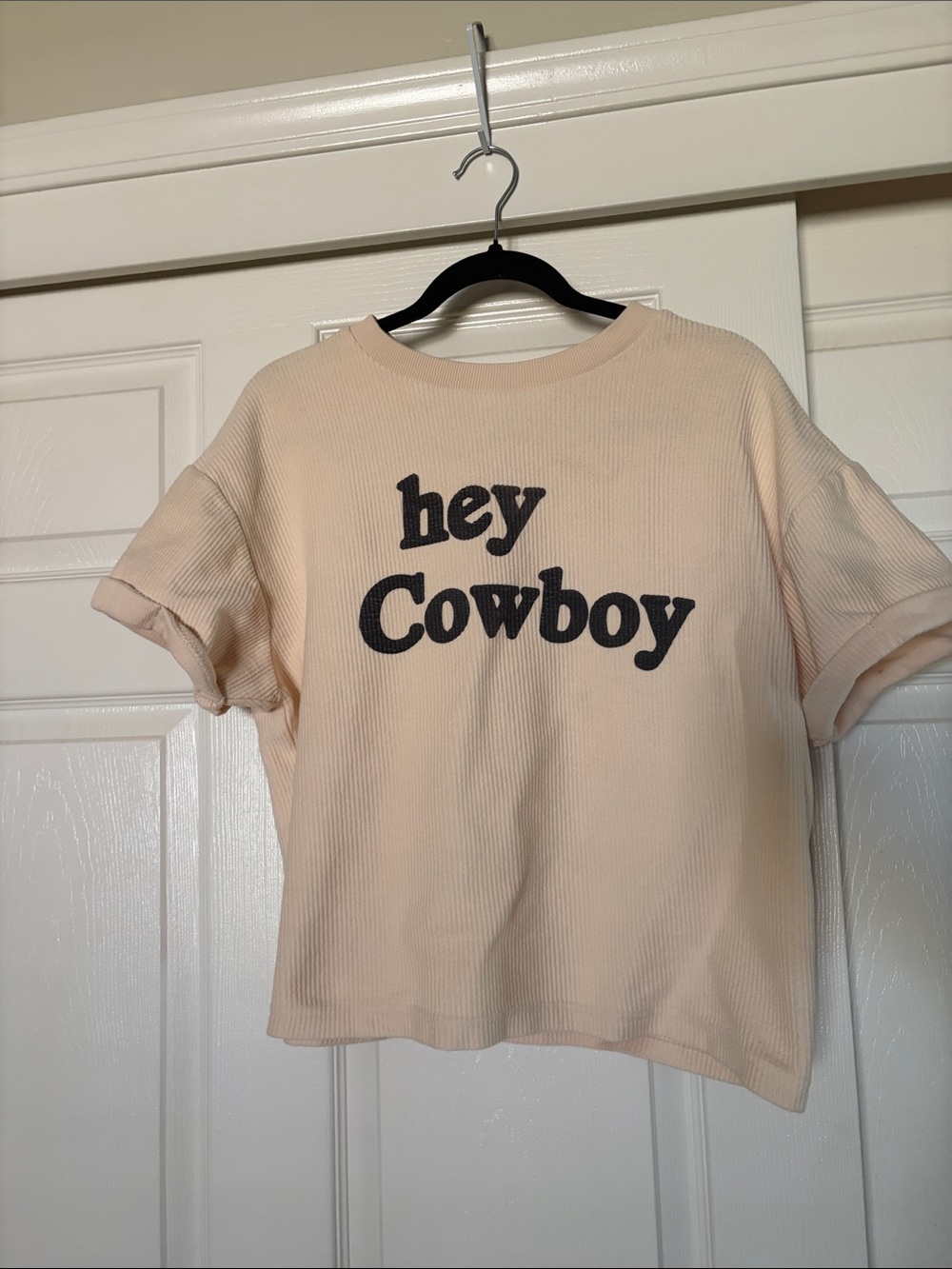 Hey Cowboy Graphic Tee - Cream Short Sleeve Women's Top